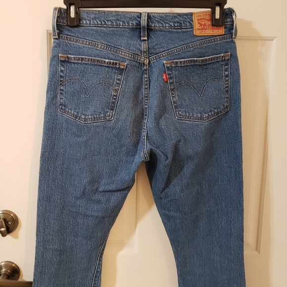 Levi's 501 Women's Distressed Blue Jeans - Picture 4 of 8